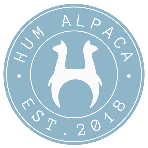 Hum alpaca logo